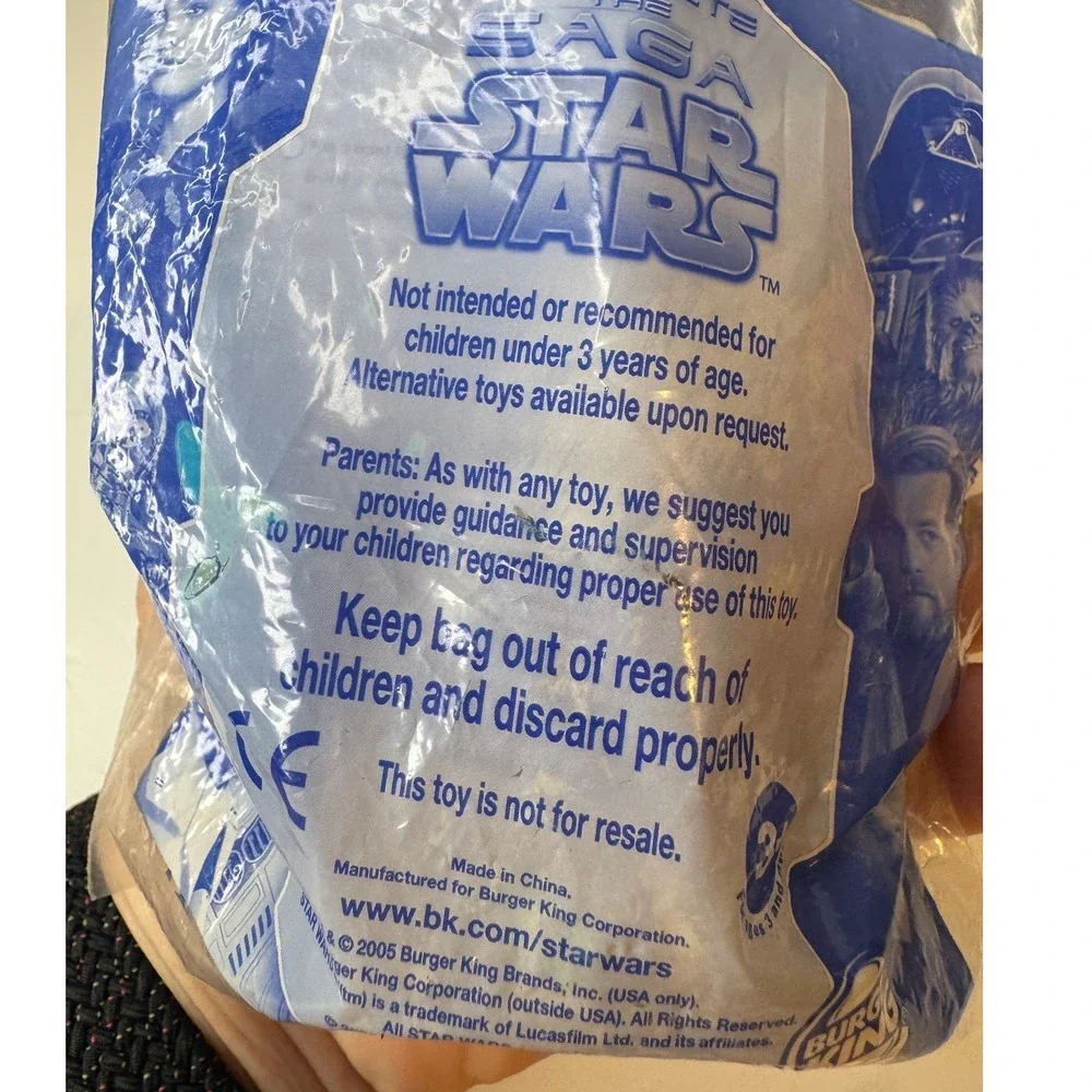 New Sealed Vintage 2005 Star Wars Yoda Magic 8 Ball Burger King Toy